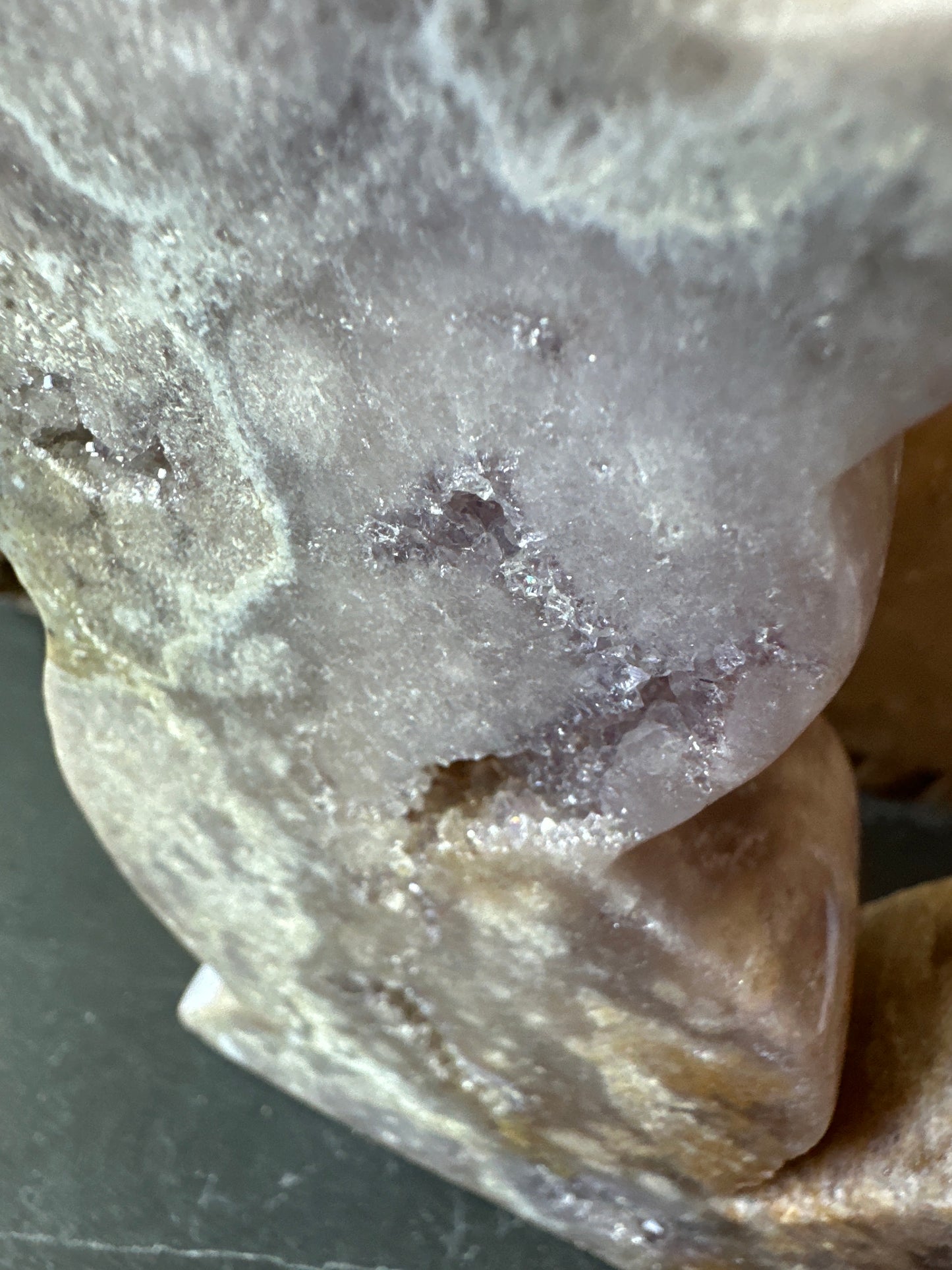 Pink amethyst carved cat