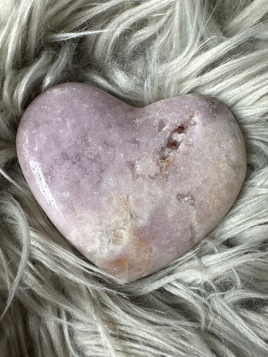 Pink amethyst heart