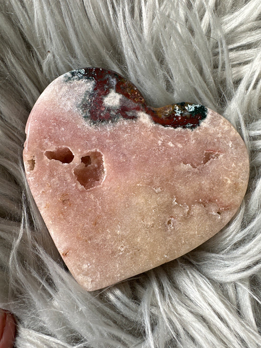 Pink amethyst heart.
