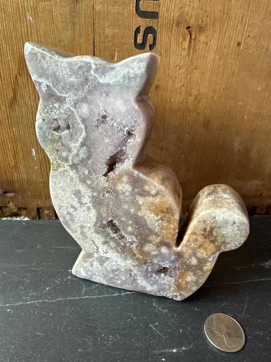 Pink amethyst carved cat